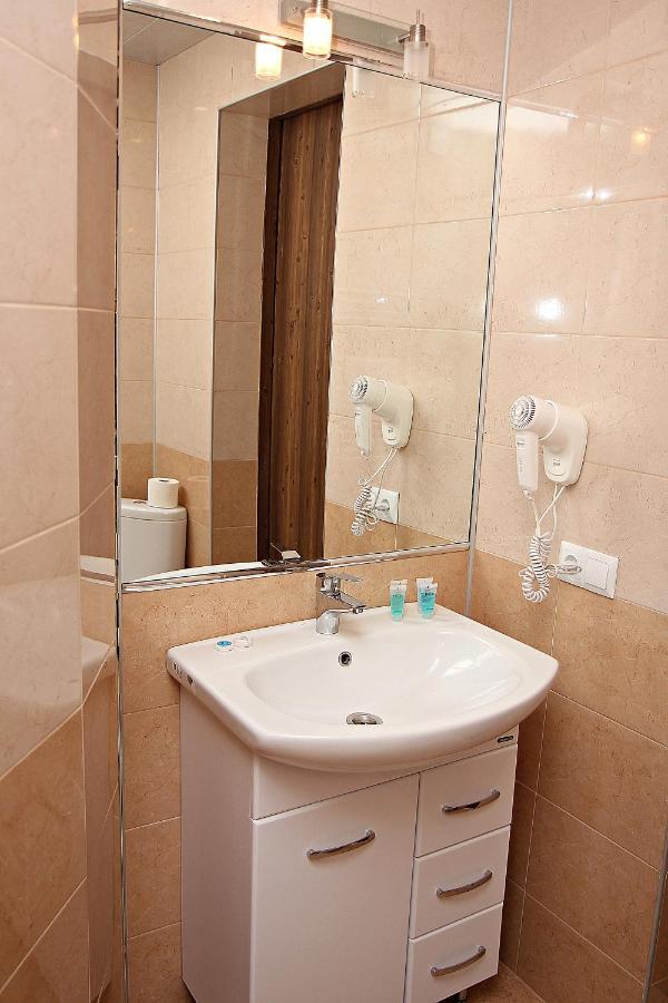 Boutique Hotel Dany Τυφλίδα Εξωτερικό φωτογραφία