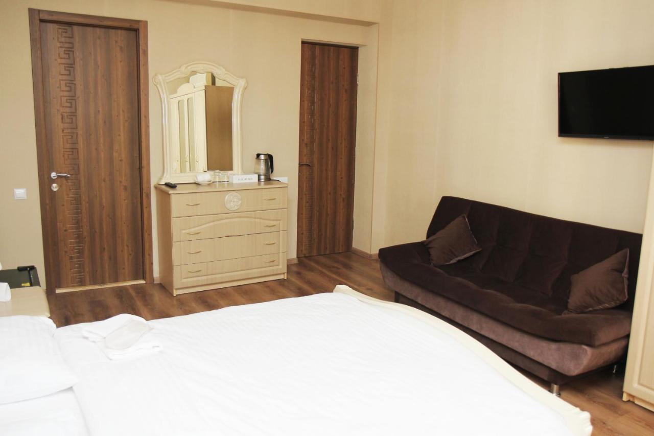 Boutique Hotel Dany Τυφλίδα Εξωτερικό φωτογραφία