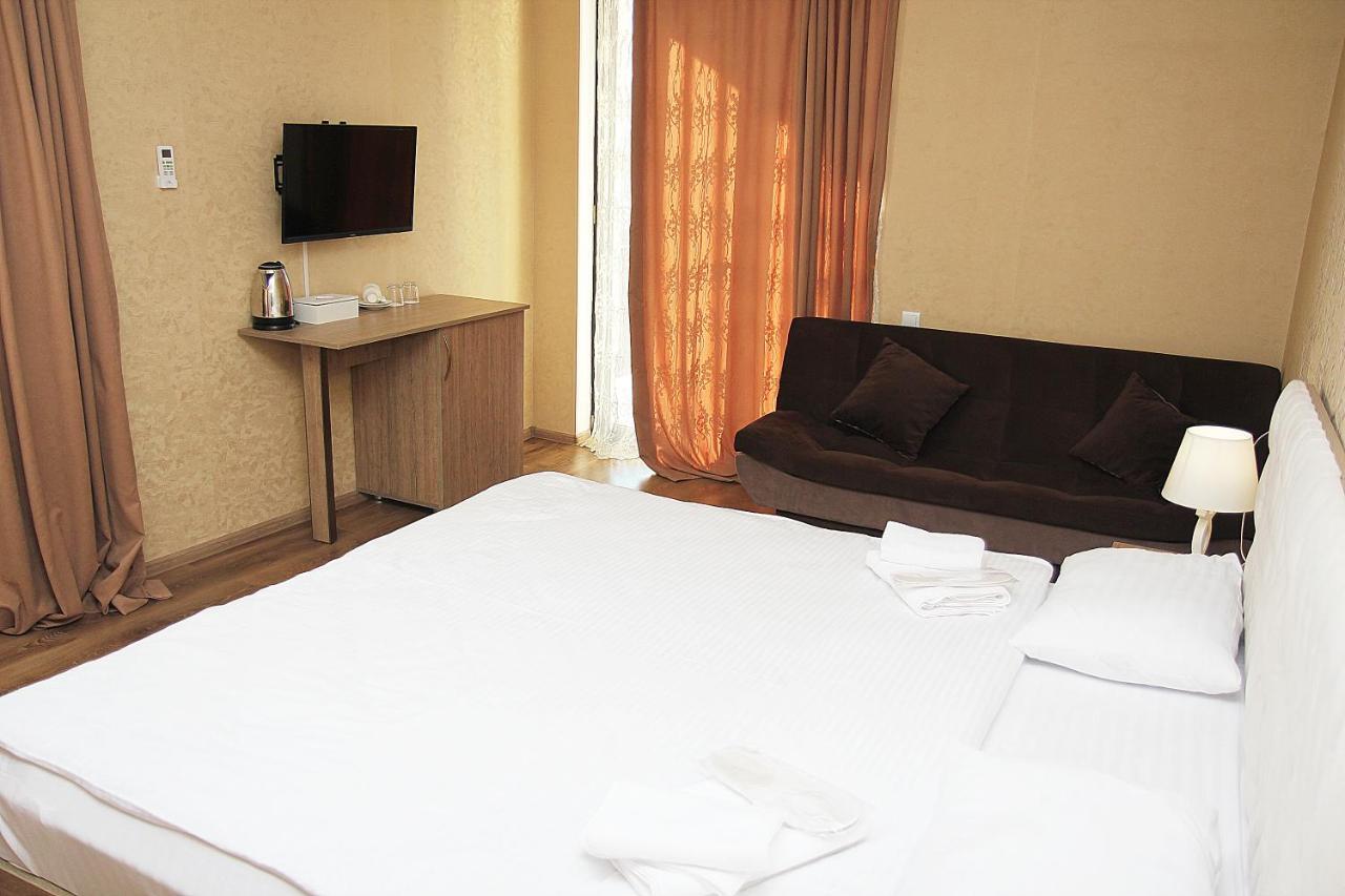Boutique Hotel Dany Τυφλίδα Εξωτερικό φωτογραφία