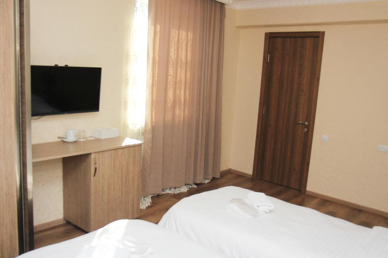 Boutique Hotel Dany Τυφλίδα Εξωτερικό φωτογραφία