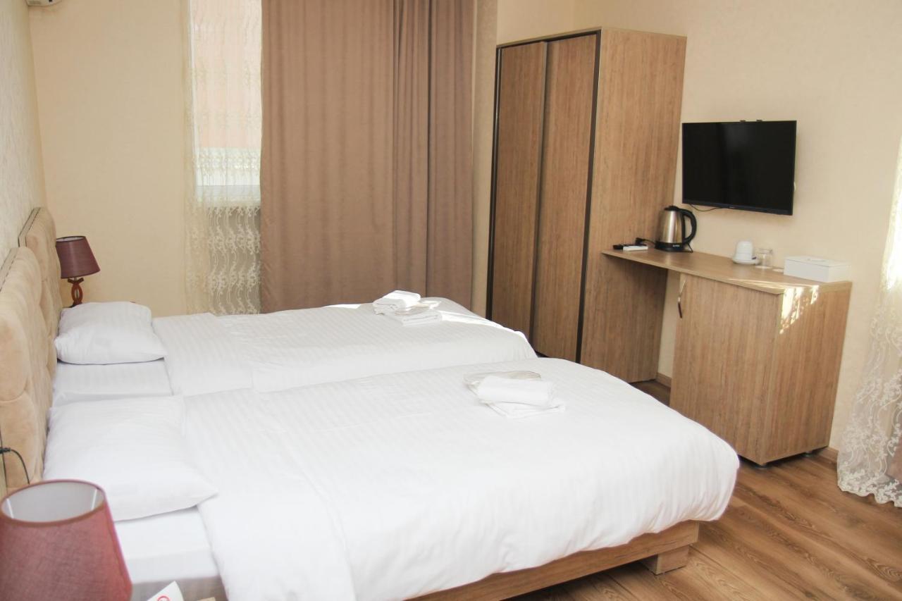 Boutique Hotel Dany Τυφλίδα Εξωτερικό φωτογραφία